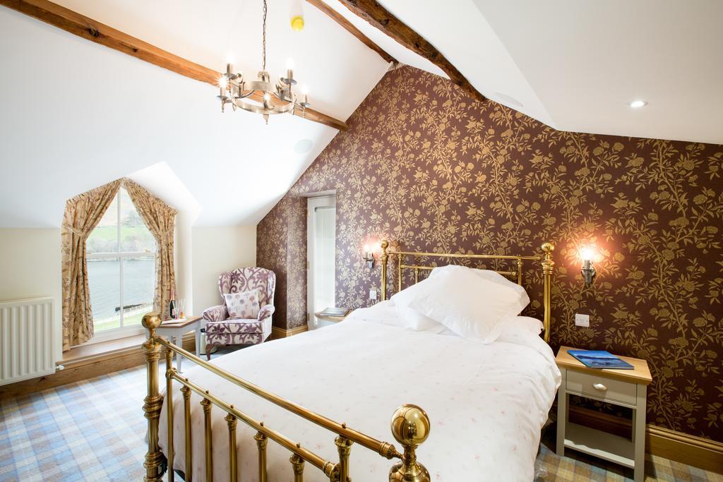 Waternook Lakeside Accommodation Penrith Bagian luar foto